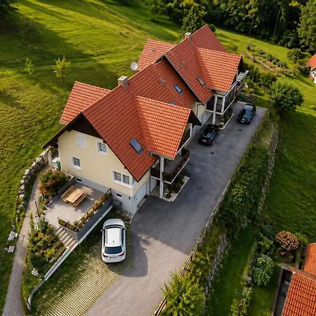 Weststeiermark Zwischen Weinbergen Und Wanderwegen Stilvolle Mit Balkon Stei100 * Grubberg